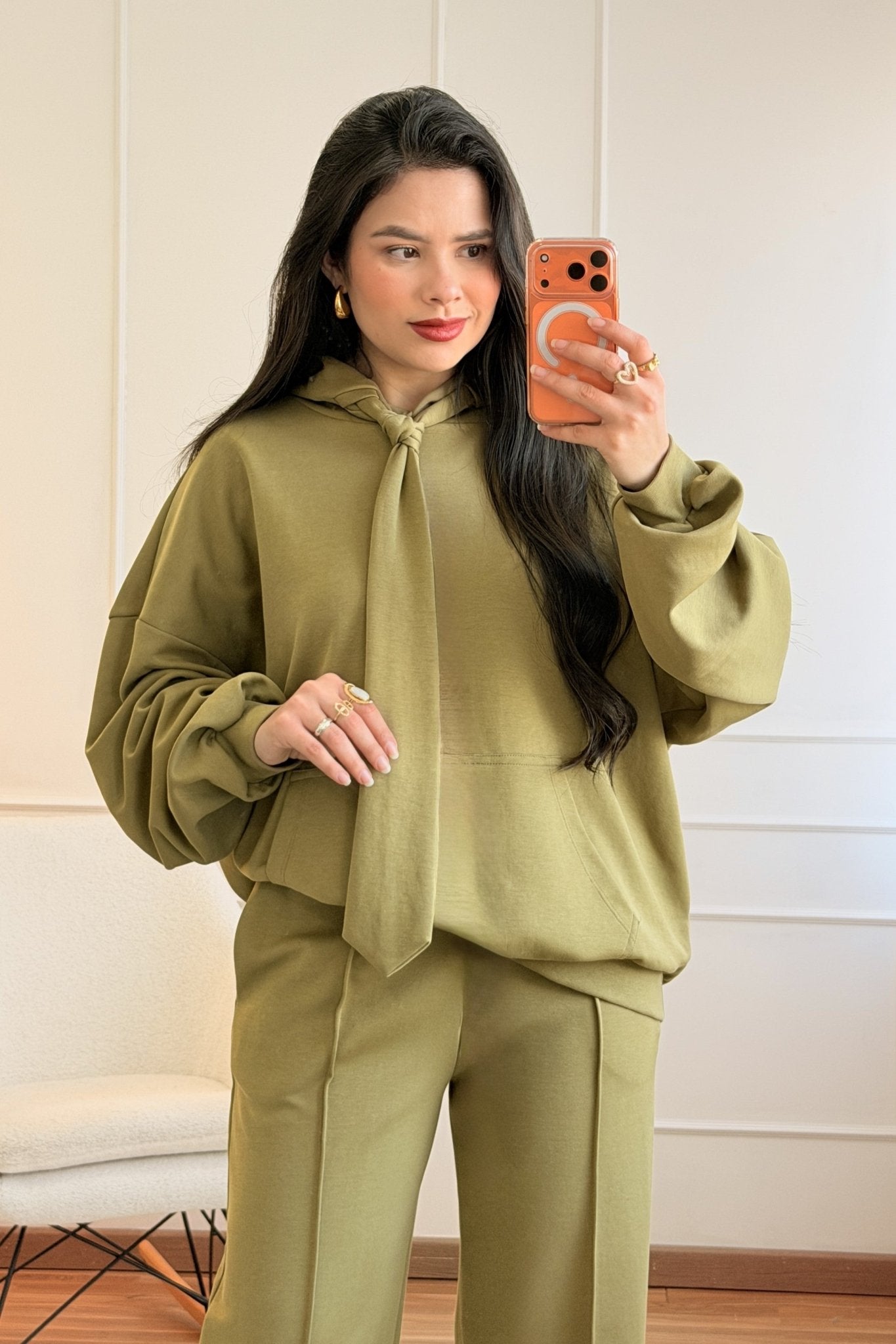 Sweat com gravata LUMINA - lavishiochicsweatlumina