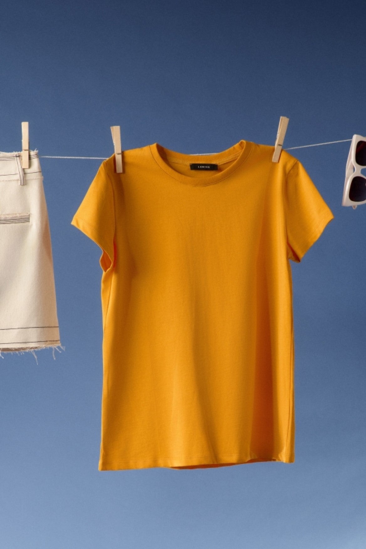 T-shirt justo LUMINA - lavishiochict-shirtlumina