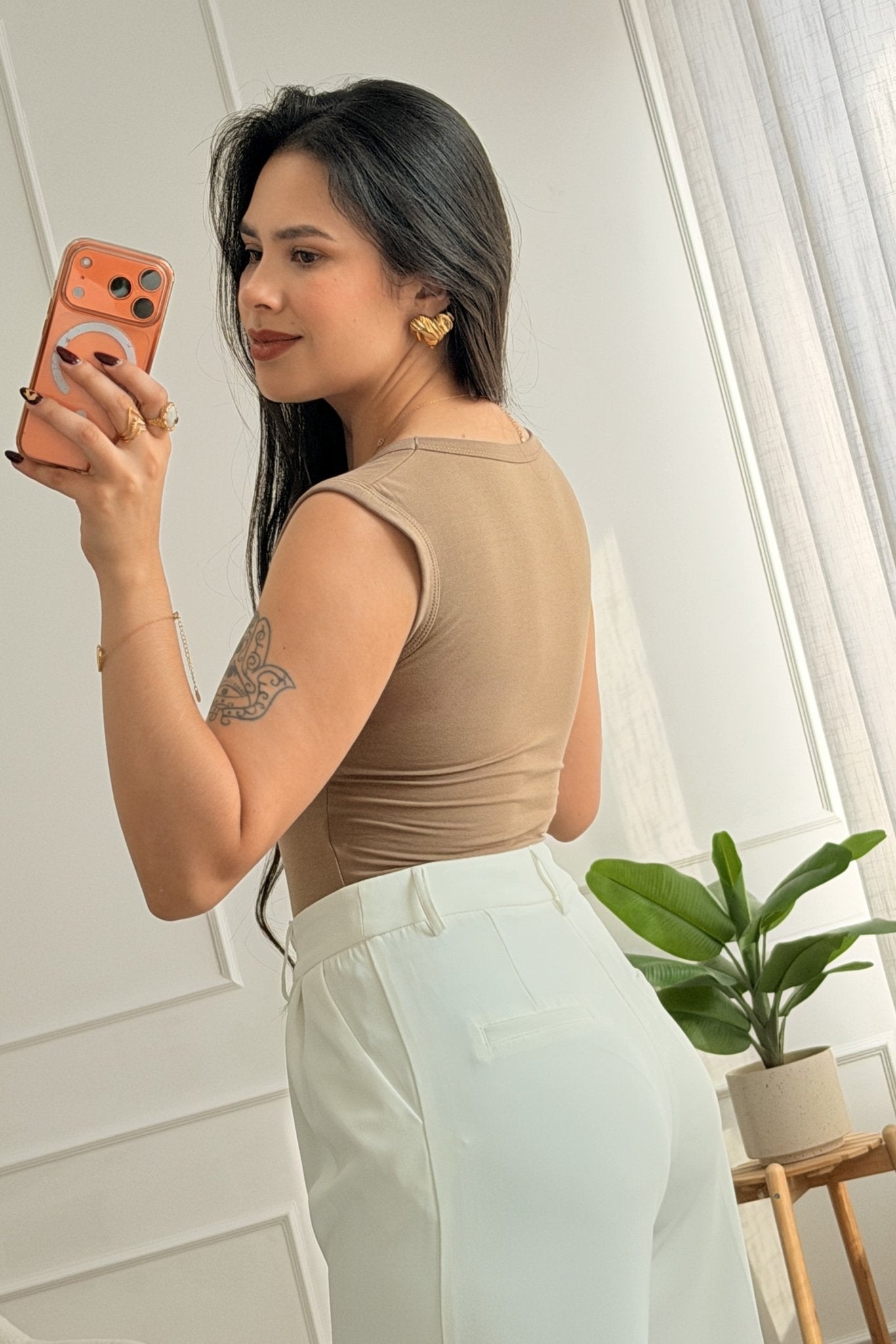 Top Básico com Copas Almofadadas MOCHY - lavishiochicTOPMochy