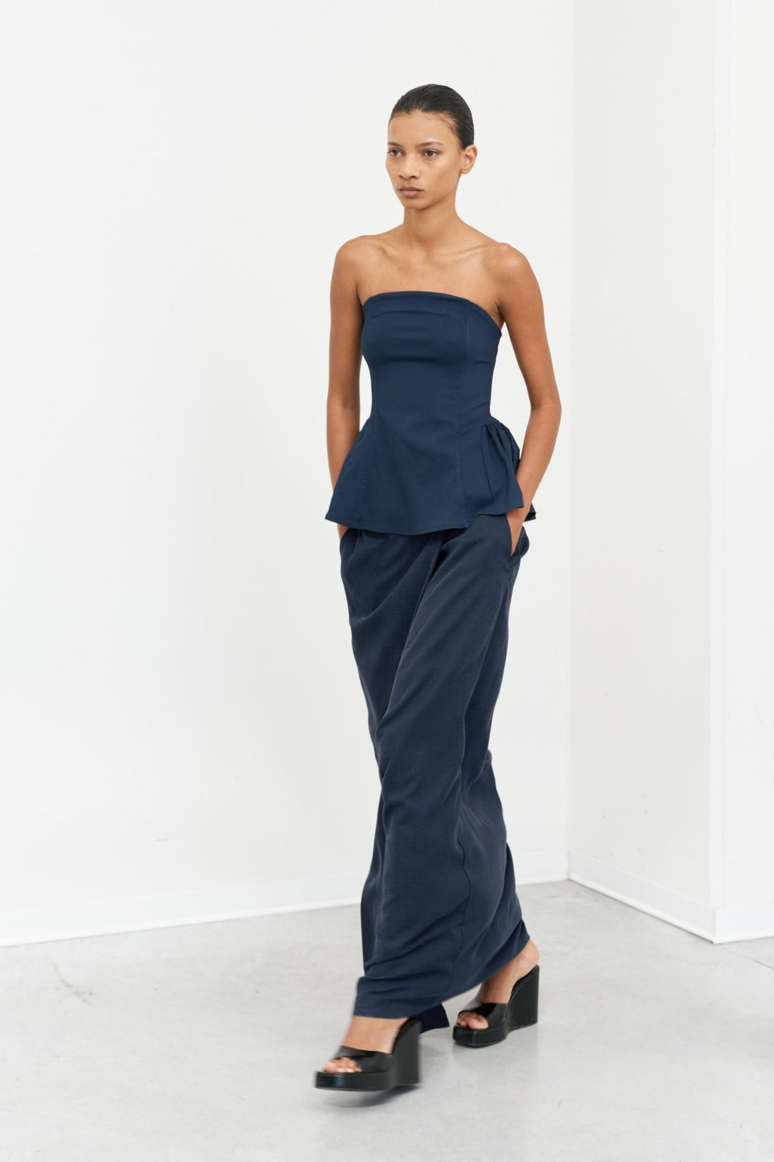 Top bustier com folho LUMINA - lavishiochicTOPlumina