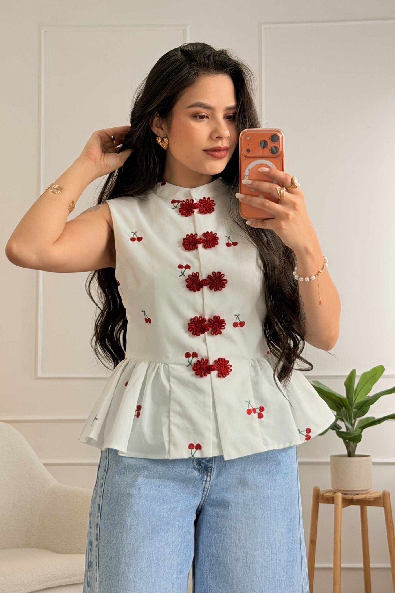 Top cerejas 100% linho MOCHY - lavishiochicBlusamochy