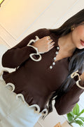 Top de malha canelada com gola polo e folhos - lavishiochicTOPlavishiochic