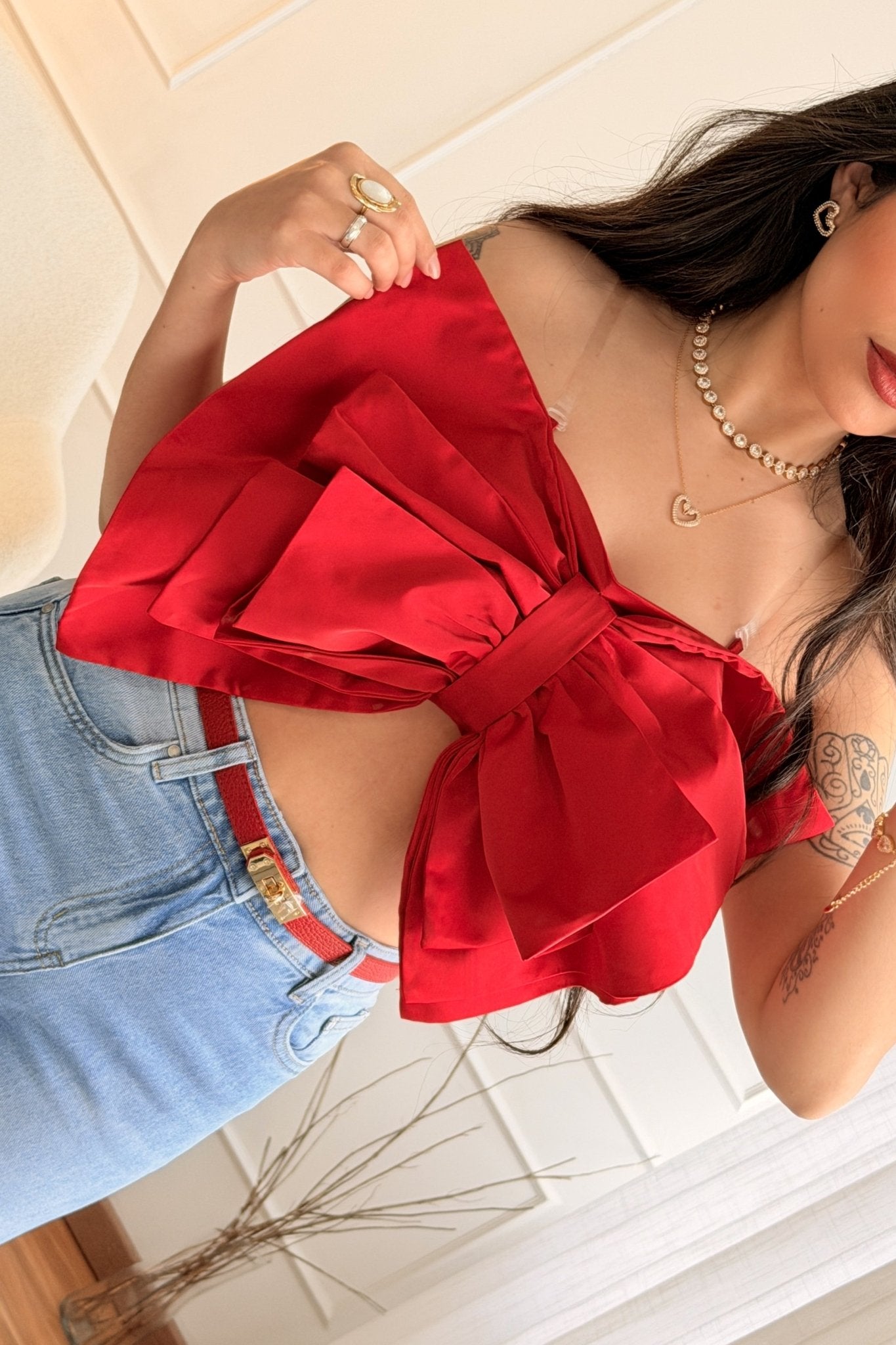 Top em Cetim com Laço Frontal - lavishiochicTOPlavishiochic