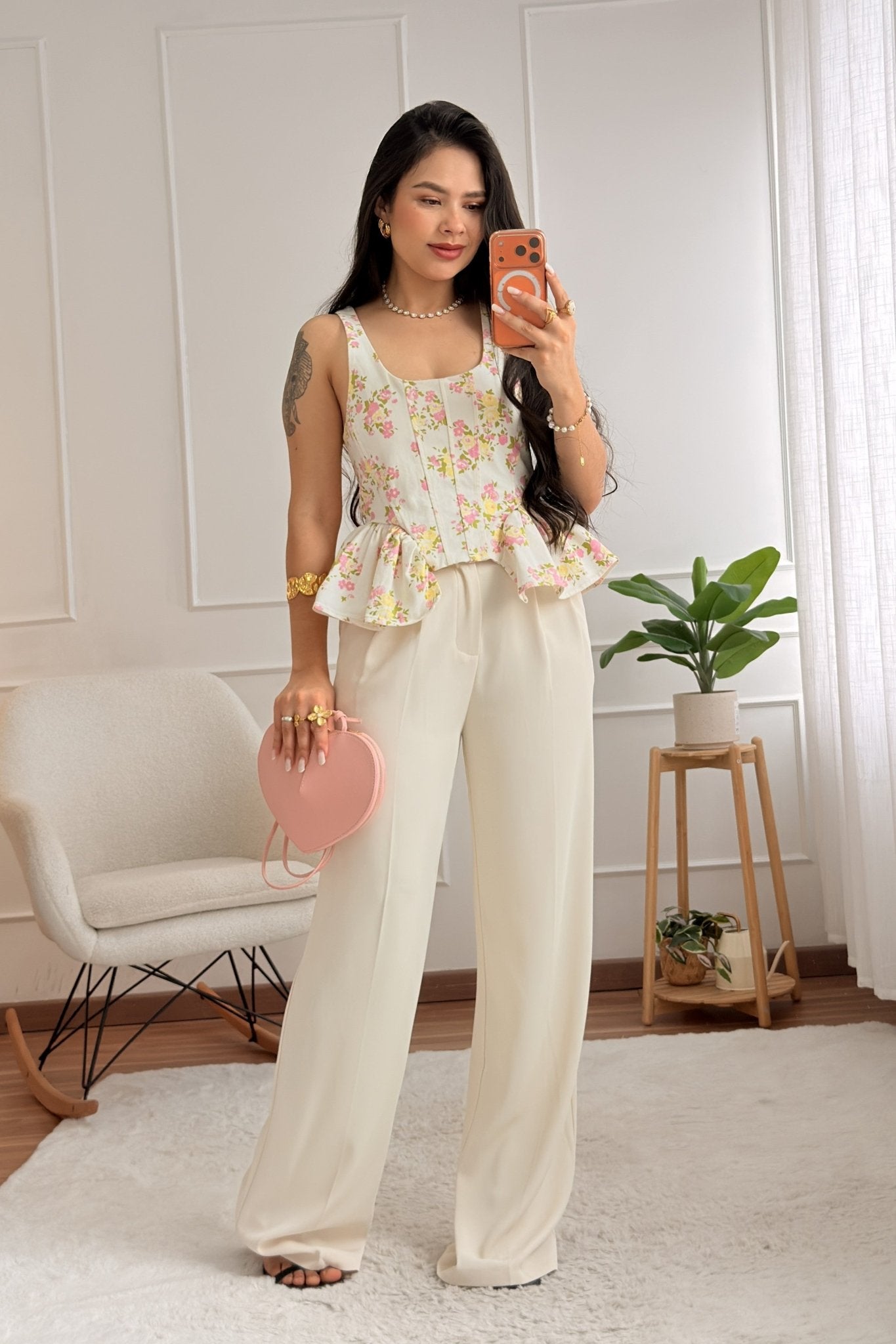 Top Floral com Babado LUMINA - lavishiochicTOPlumina