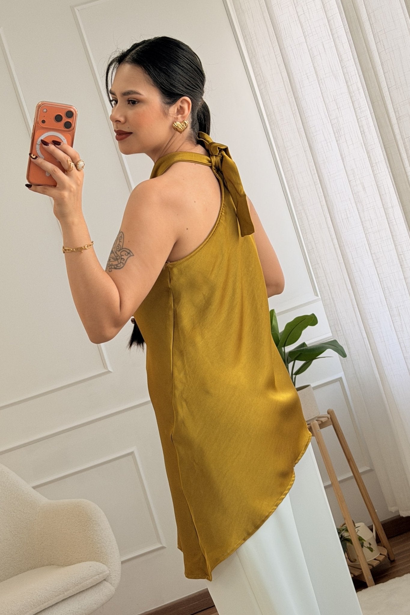 Top halter assimétrico - lavishiochicTOPlavishiochic