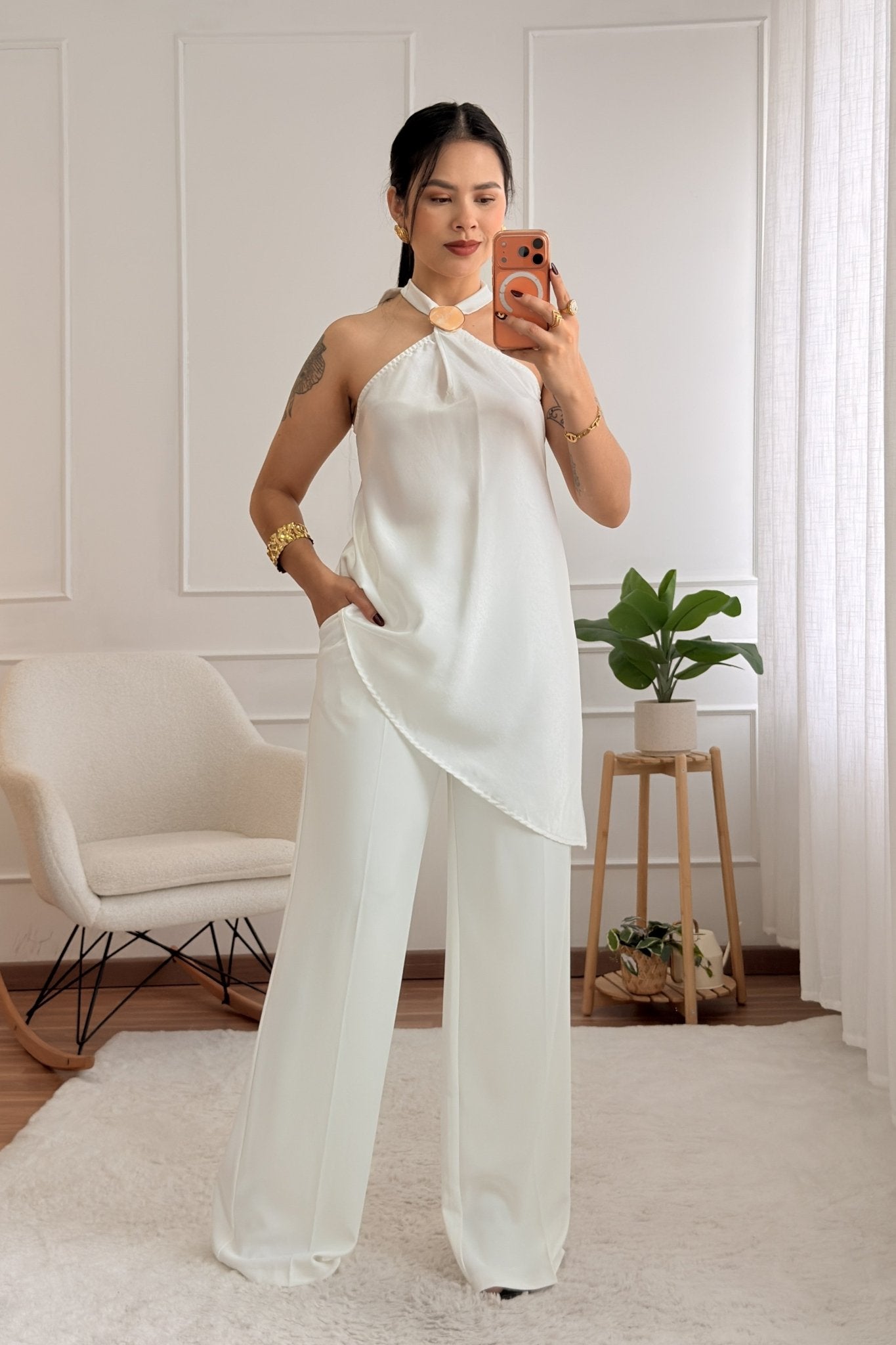 Top halter assimétrico - lavishiochicTOPlavishiochic