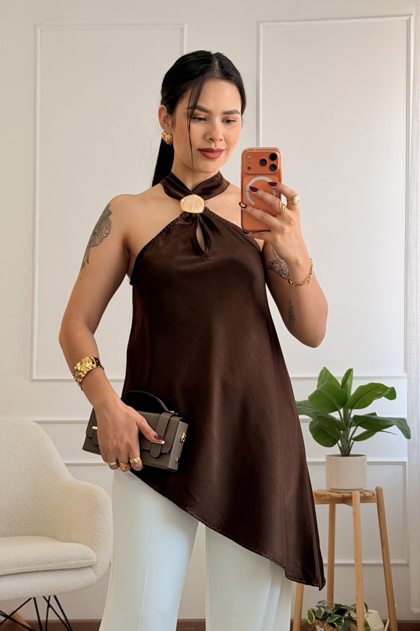 Top halter assimétrico - lavishiochicTOPlavishiochic
