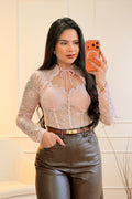 Top Manga Longa com Gola em Renda - lavishiochicTOPlavishiochic