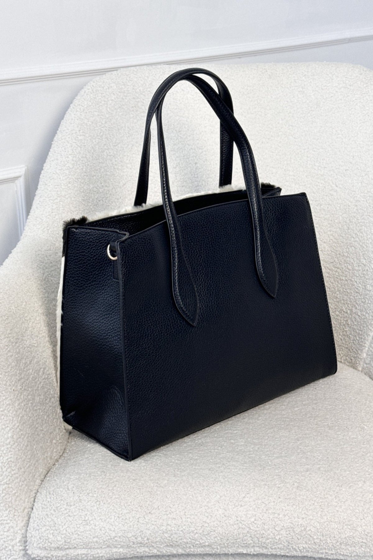 Tote com pêlo padrão de vaca - lavishiochicMalalavishiochic
