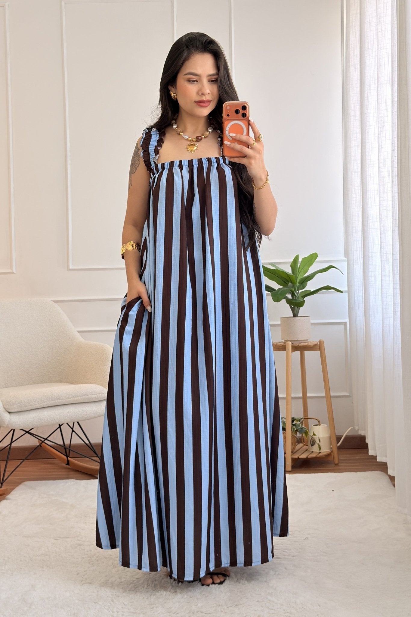 Vestido alça babado listrado com costas em laço - lavishiochicvestidolavishiochic