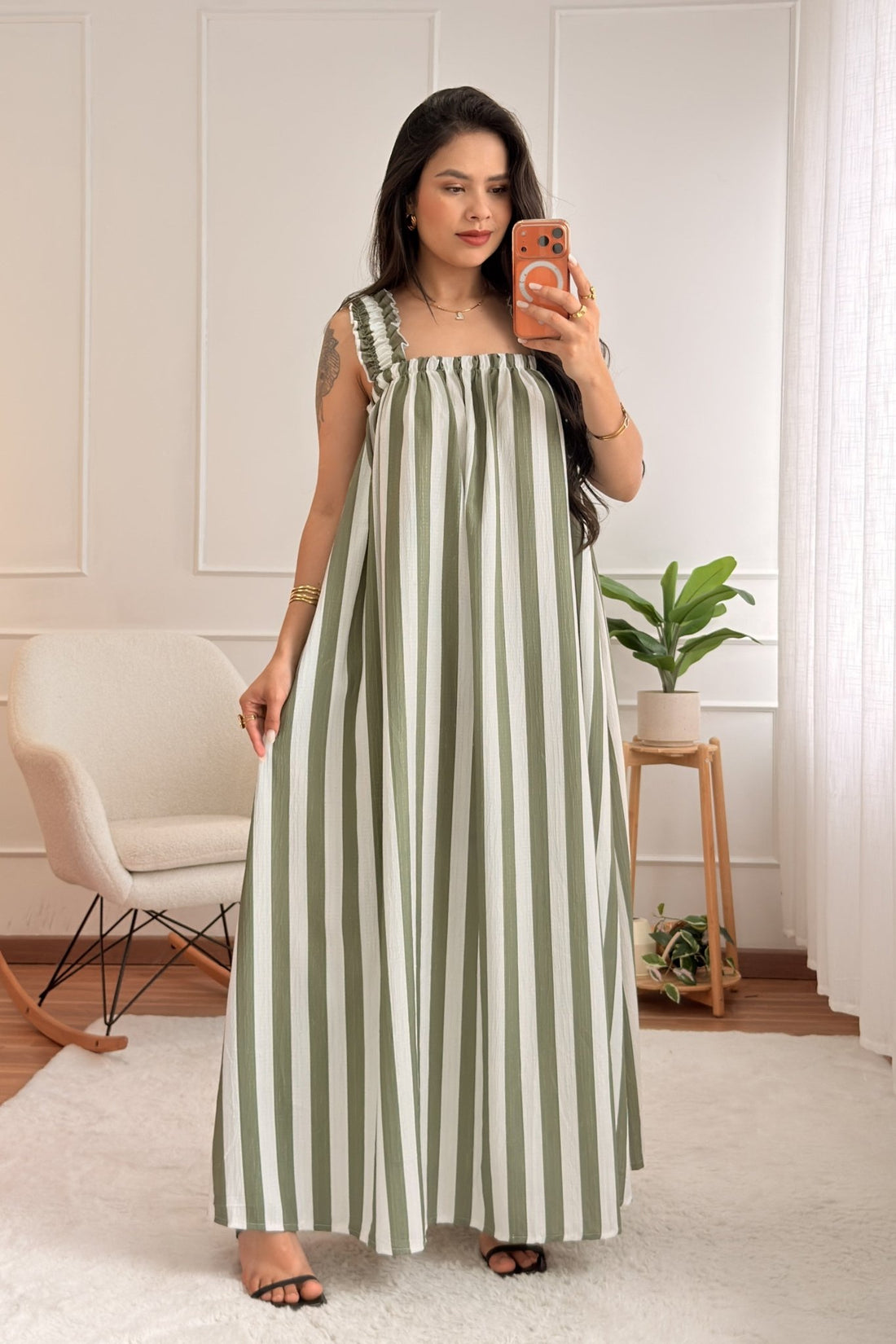 Vestido alça babado listrado com costas em laço - lavishiochicvestidolavishiochic