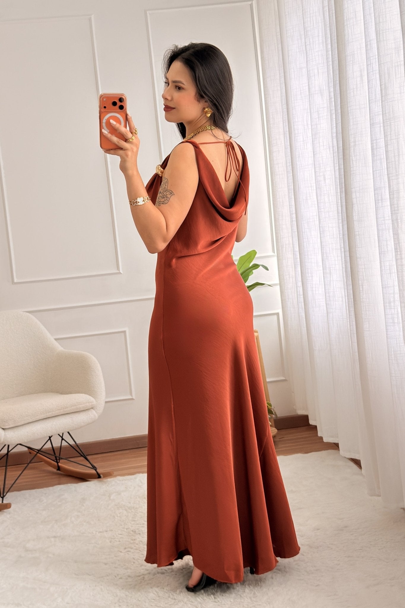 Vestido alça com detalhe de metal e costas amarrável - lavishiochicvestidolavishiochic