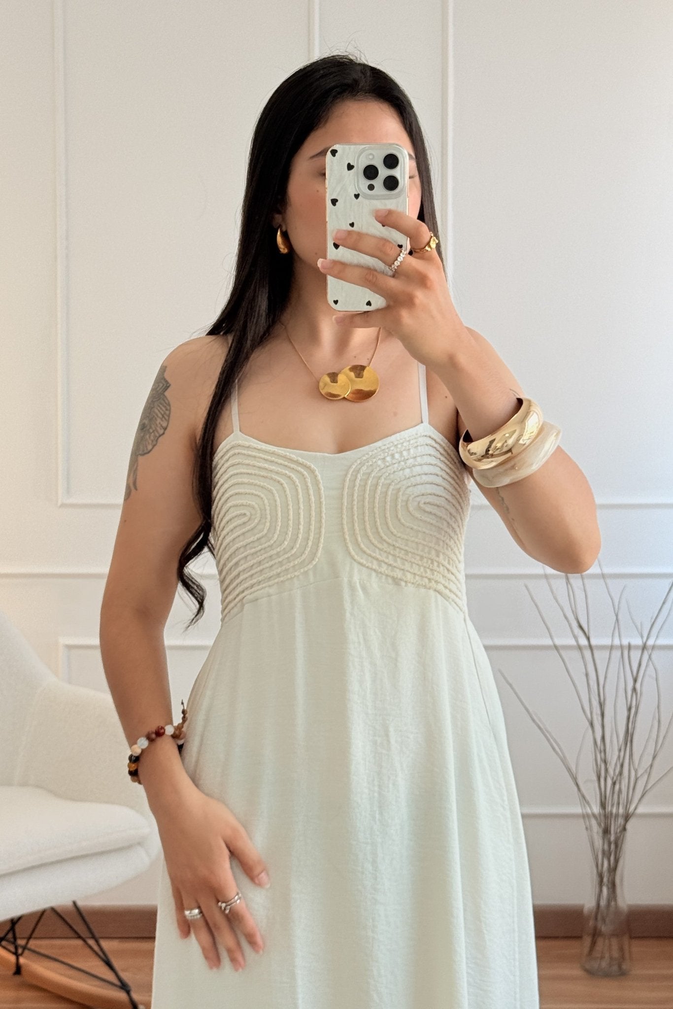 Vestido bordado em relevo - lavishiochicvestidolavishiochic