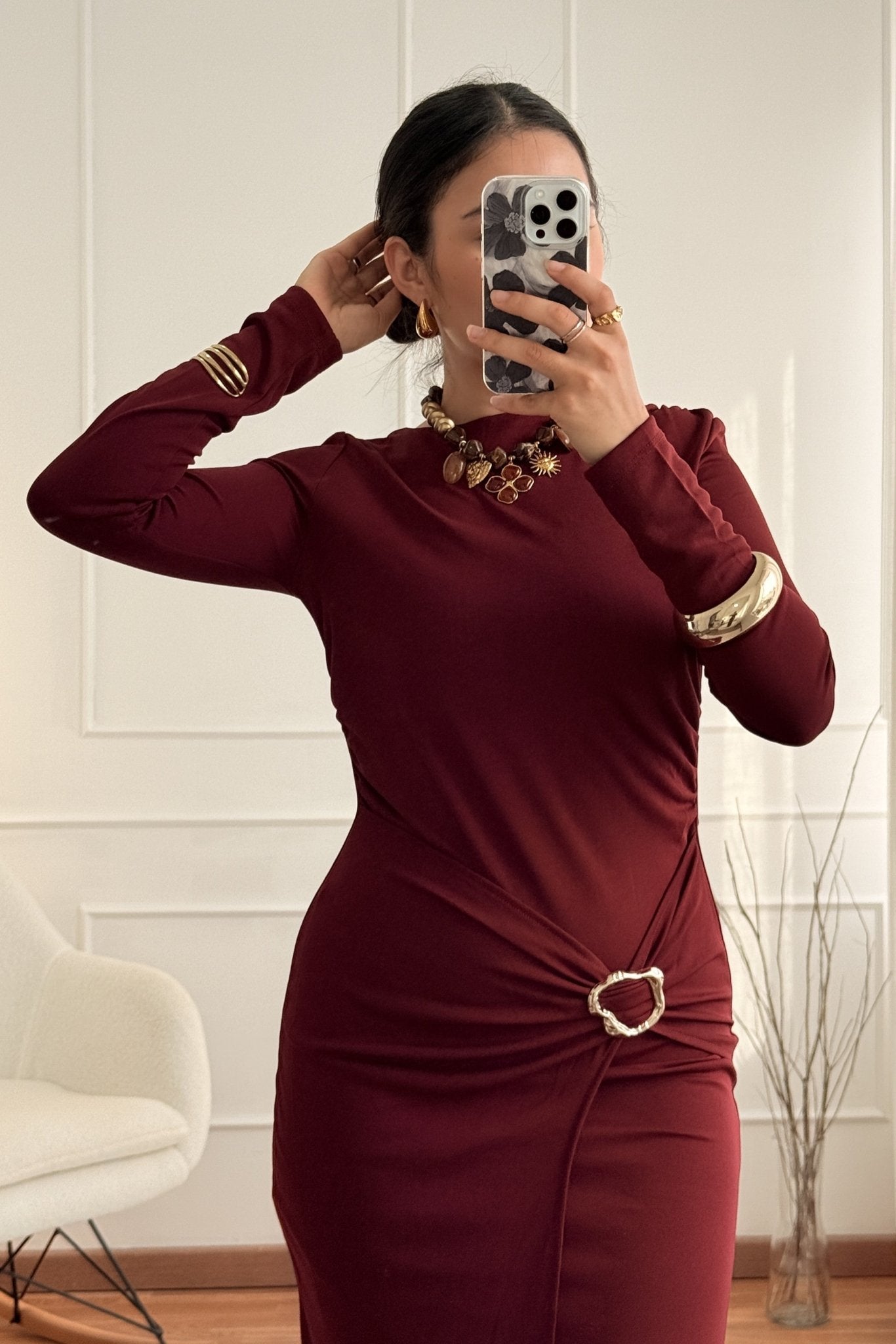 Vestido bordô com fivela - lavishiochicvestidolavishiochic