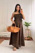 Vestido com alças ajustáveis e bordado inglês - lavishiochicvestidolavishiochic