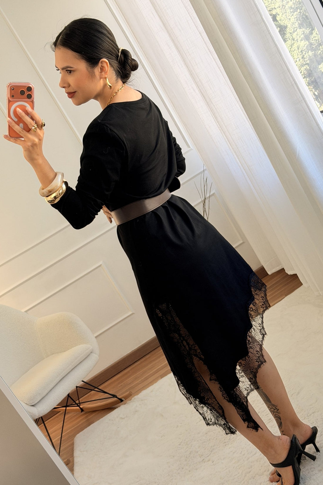 Vestido com barra em renda LUMINA - lavishiochicvestidolumina lavishiochic
