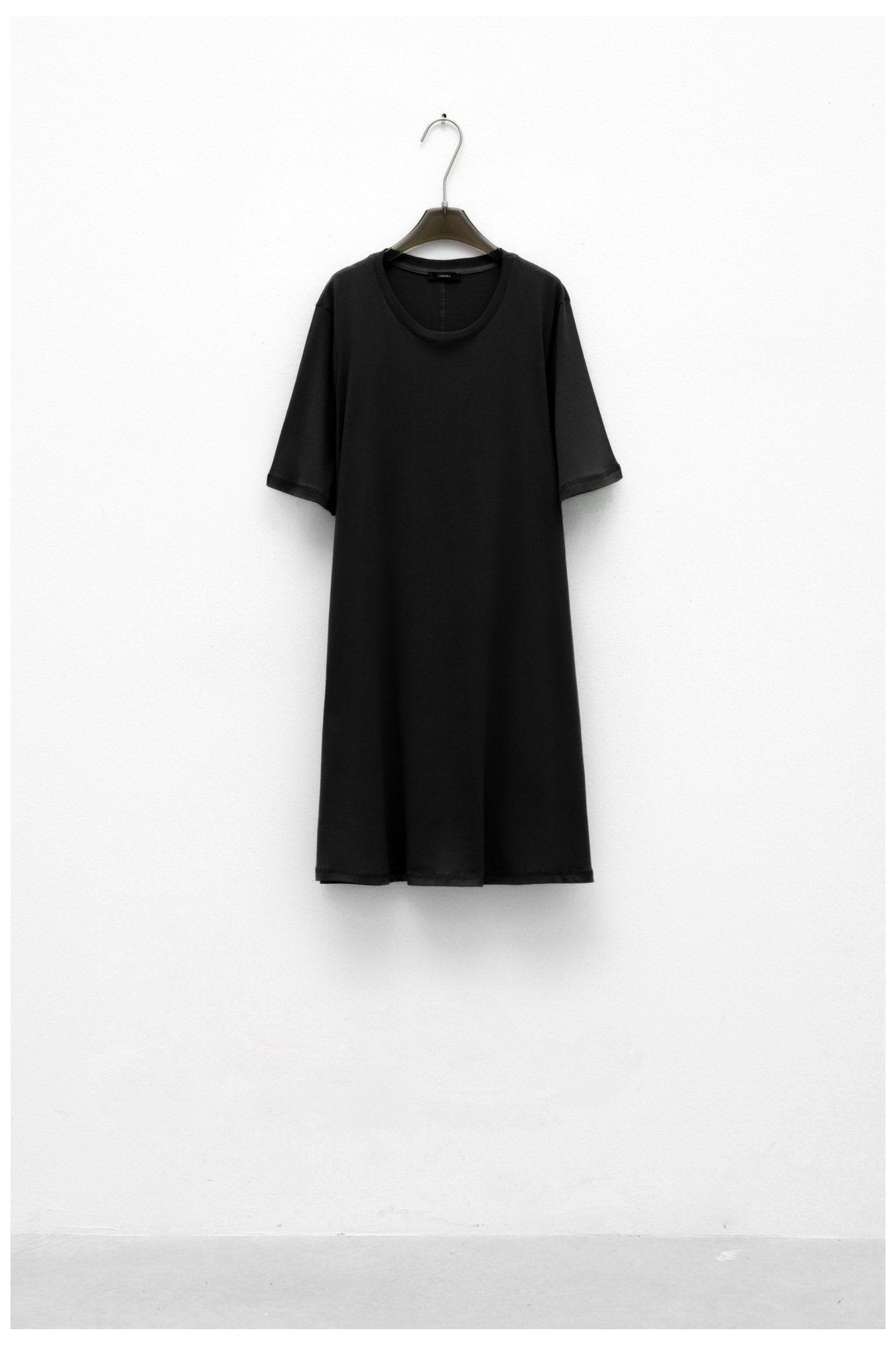 Vestido com bolsos laterais LUMINA - lavishiochicvestidolumina