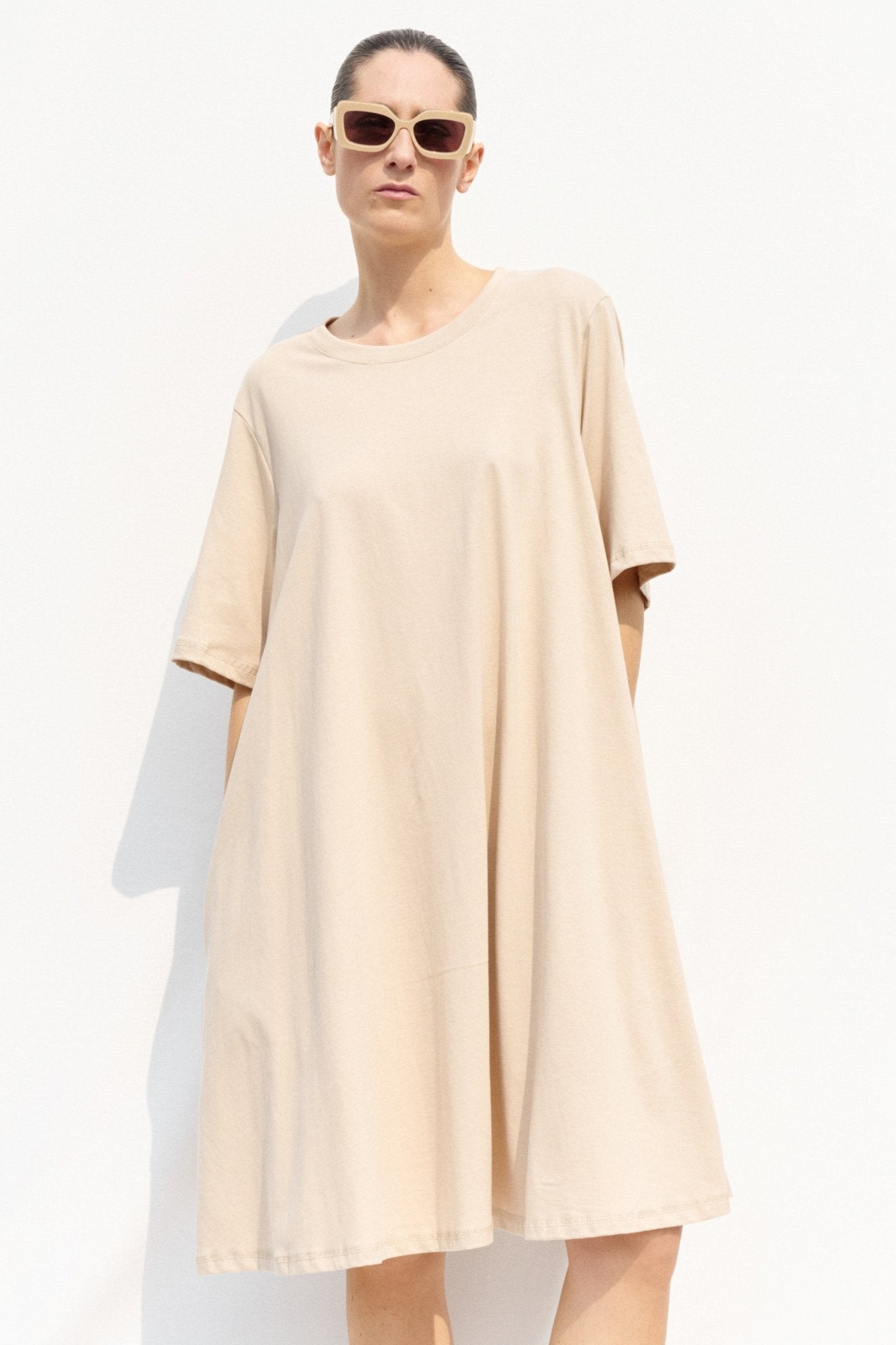 Vestido com bolsos laterais LUMINA - lavishiochicvestidolumina