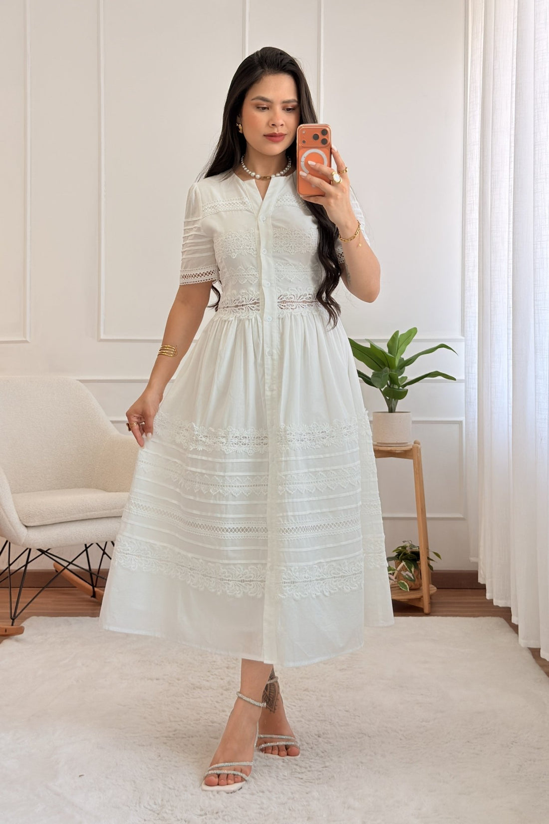 Vestido com detalhes de renda - lavishiochicvestidolavishiochic