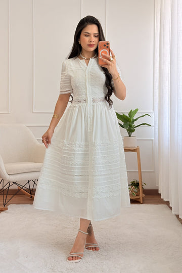 Vestido com detalhes de renda - lavishiochicvestidolavishiochic