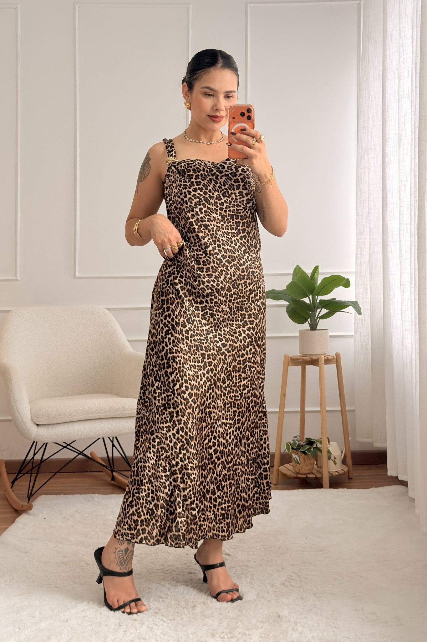 Vestido comprido animal print - lavishiochicvestidolavishiochic