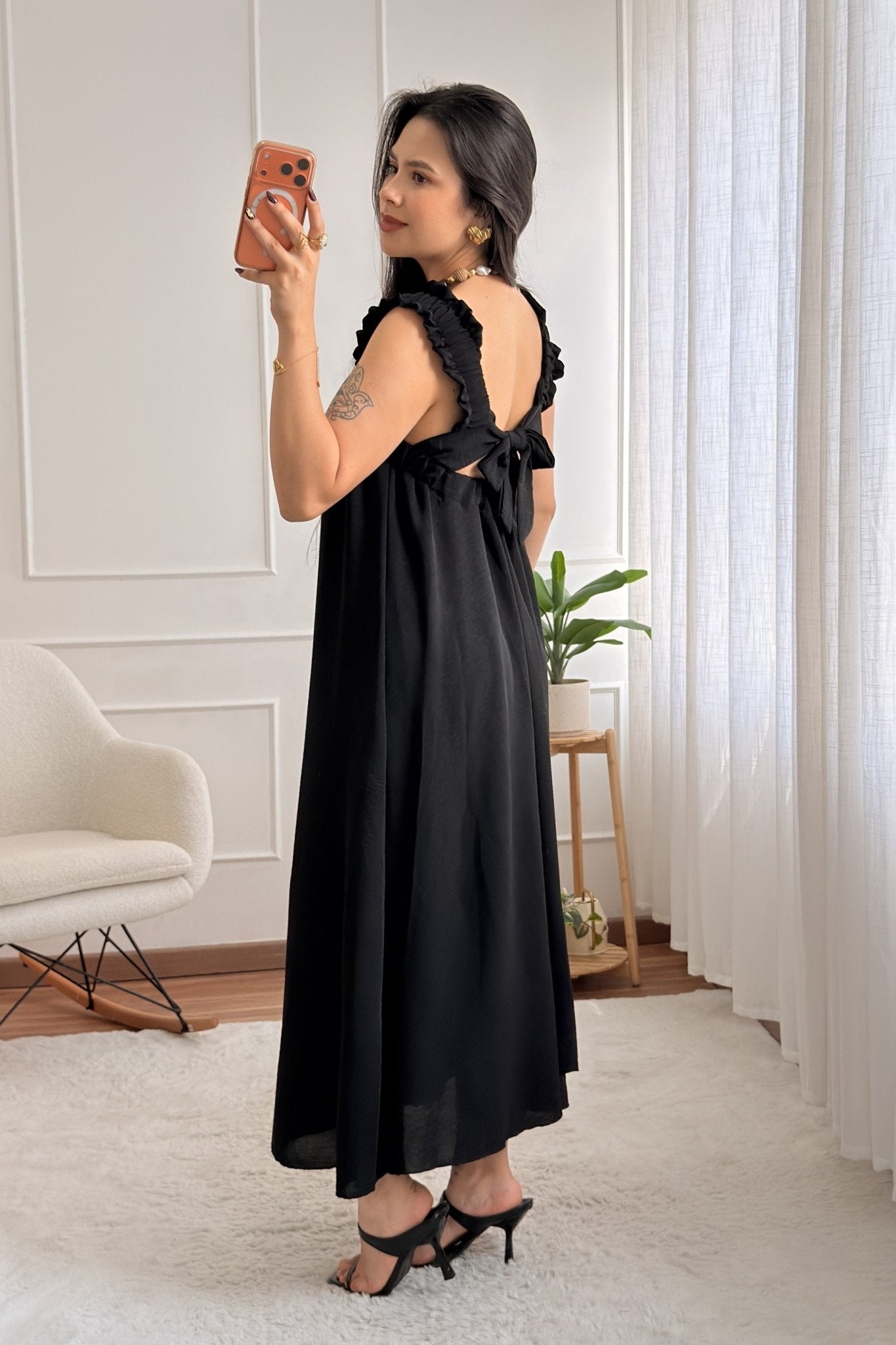 Vestido comprido de alças com folho e laço - lavishiochicvestidolavishiochic