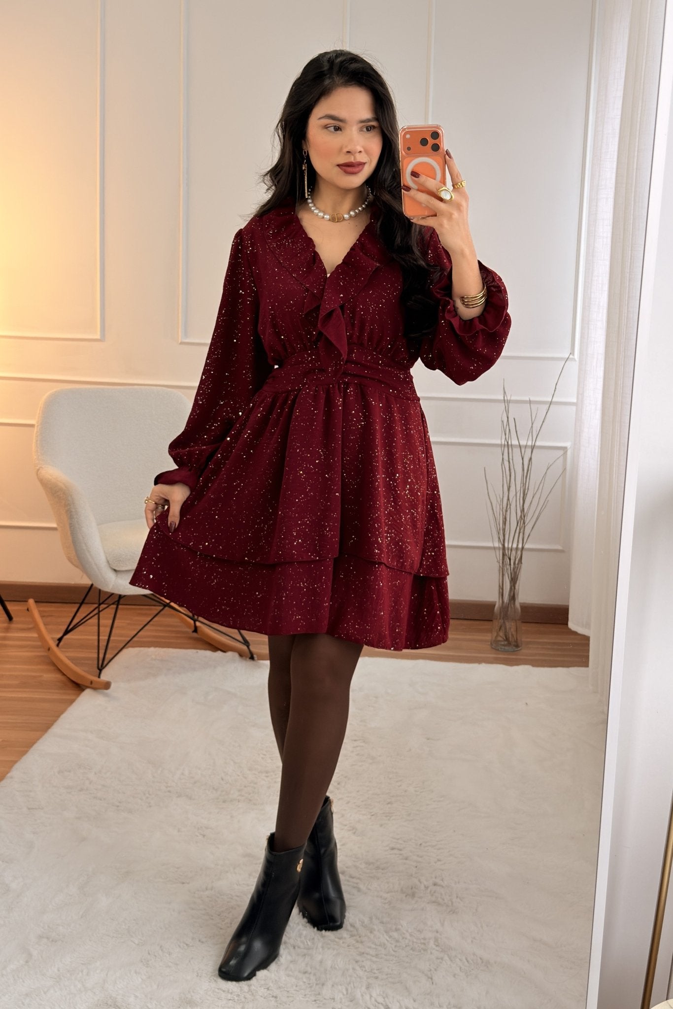 Vestido Curto com Folhos e Brilho - lavishiochicvestidolavishiochic