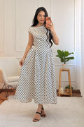 Vestido de bolinhas com costas abertas - lavishiochicvestidolavishiochic