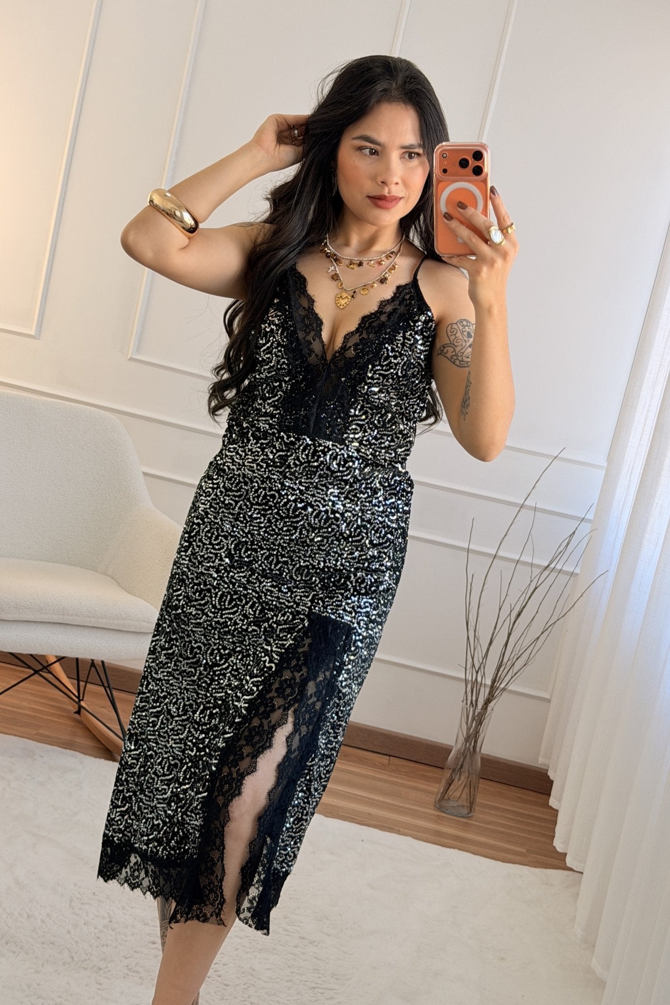 Vestido de lantejoulas com renda - lavishiochicvestidolavishiochic