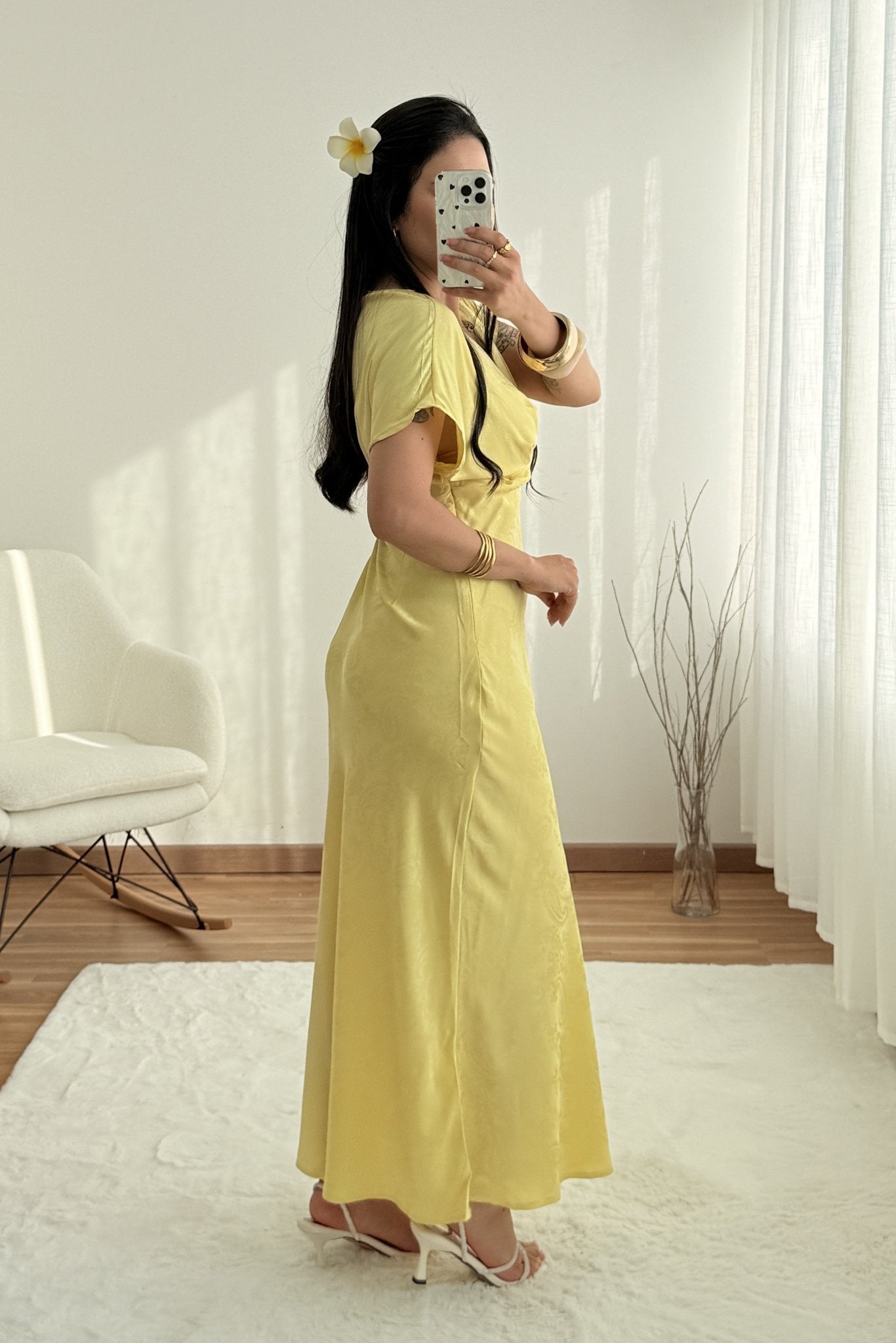 Vestido decote em V e detalhe jacquard - lavishiochicvestidolavishiochic