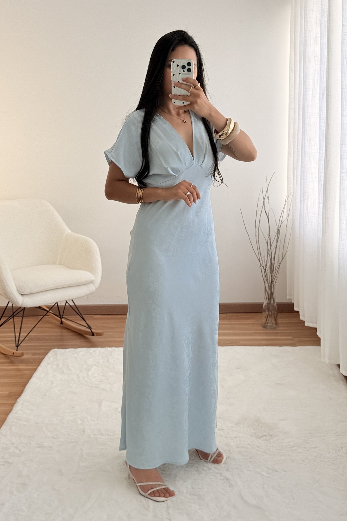 Vestido decote em V e detalhe jacquard - lavishiochicvestidolavishiochic