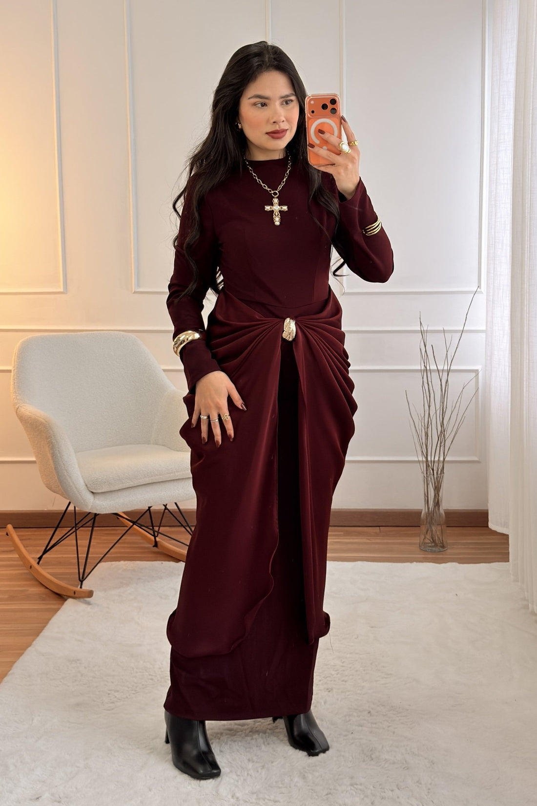 Vestido Drapeado e Aplique Dourado - lavishiochicvestidolavishiochic