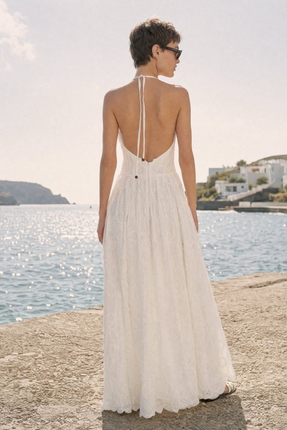 Vestido em sangallo com motivo floral LUMINA - lavishiochicvestidolumina