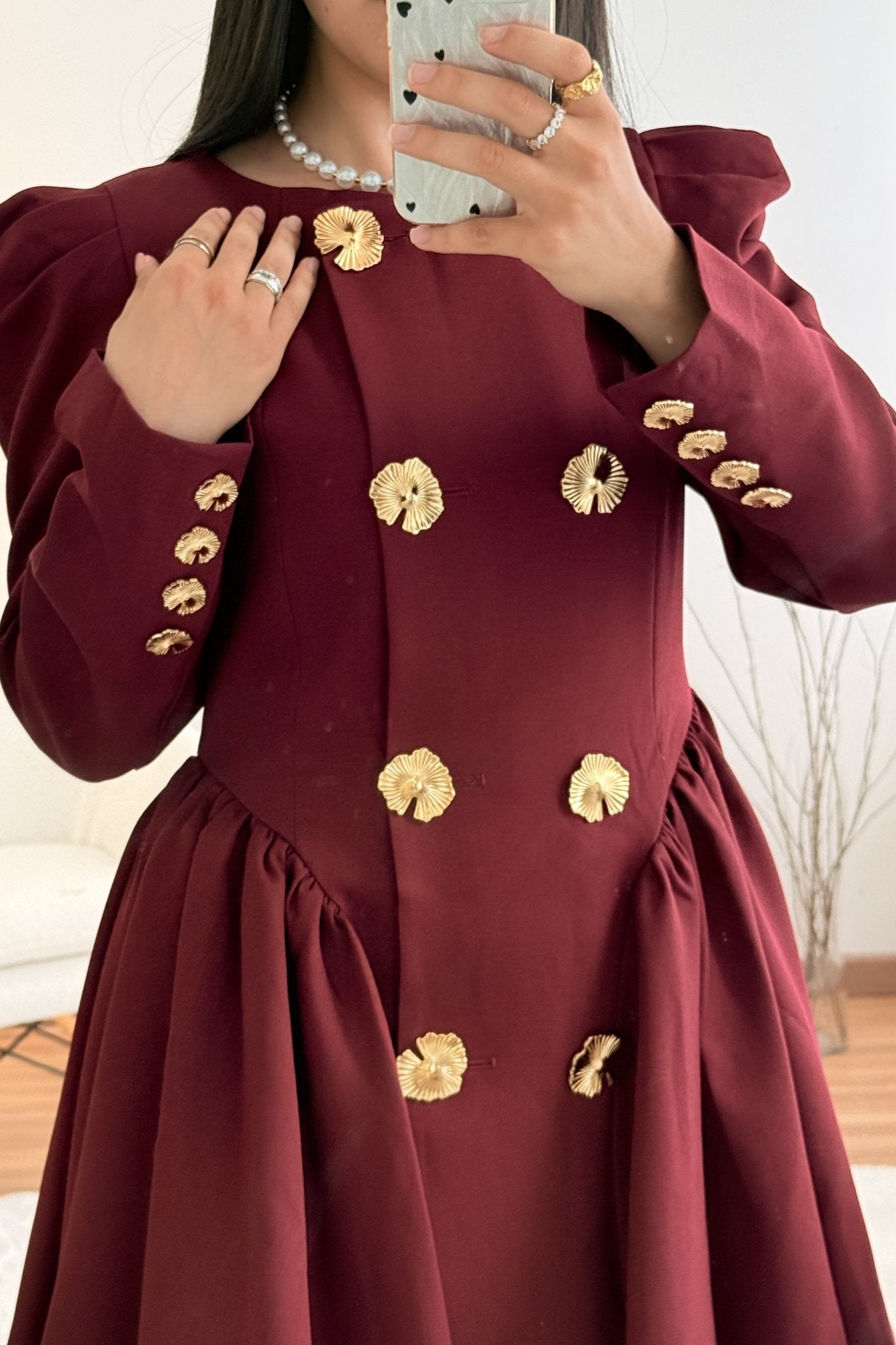 Vestido estruturado com botões dourados MOCHY - lavishiochicvestidomochy