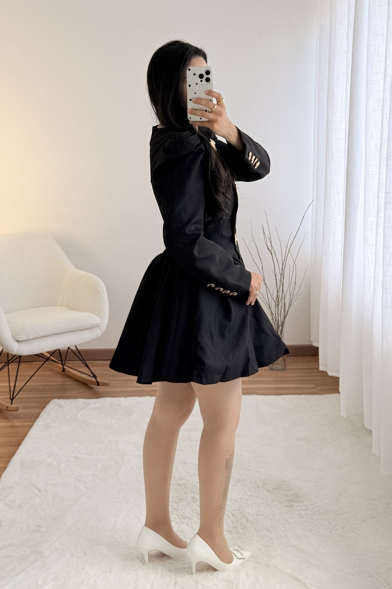 Vestido estruturado com botões dourados MOCHY - lavishiochicvestidomochy