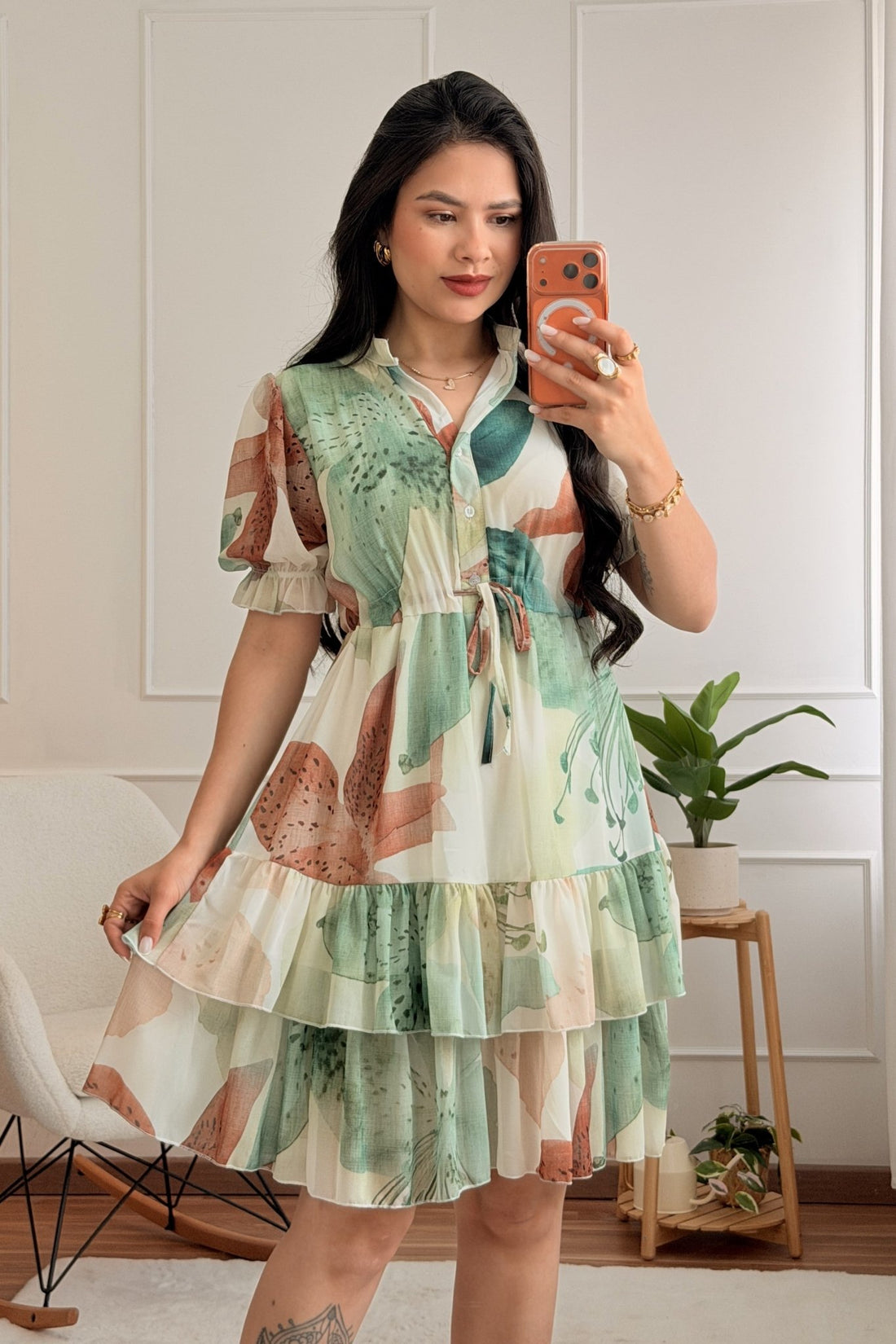 Vestido fluido floral com folhos - lavishiochicvestidolavishiochic