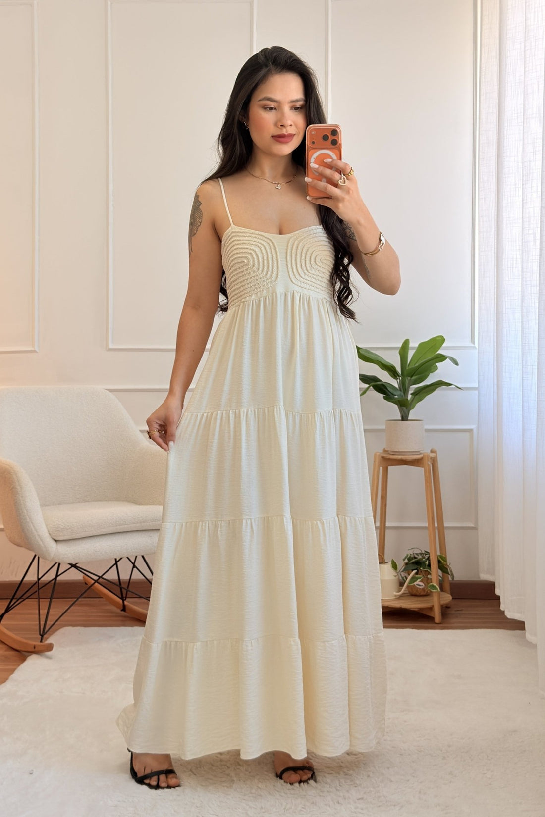 Vestido longo com bordado geométrico - lavishiochicvestidolavishiochic