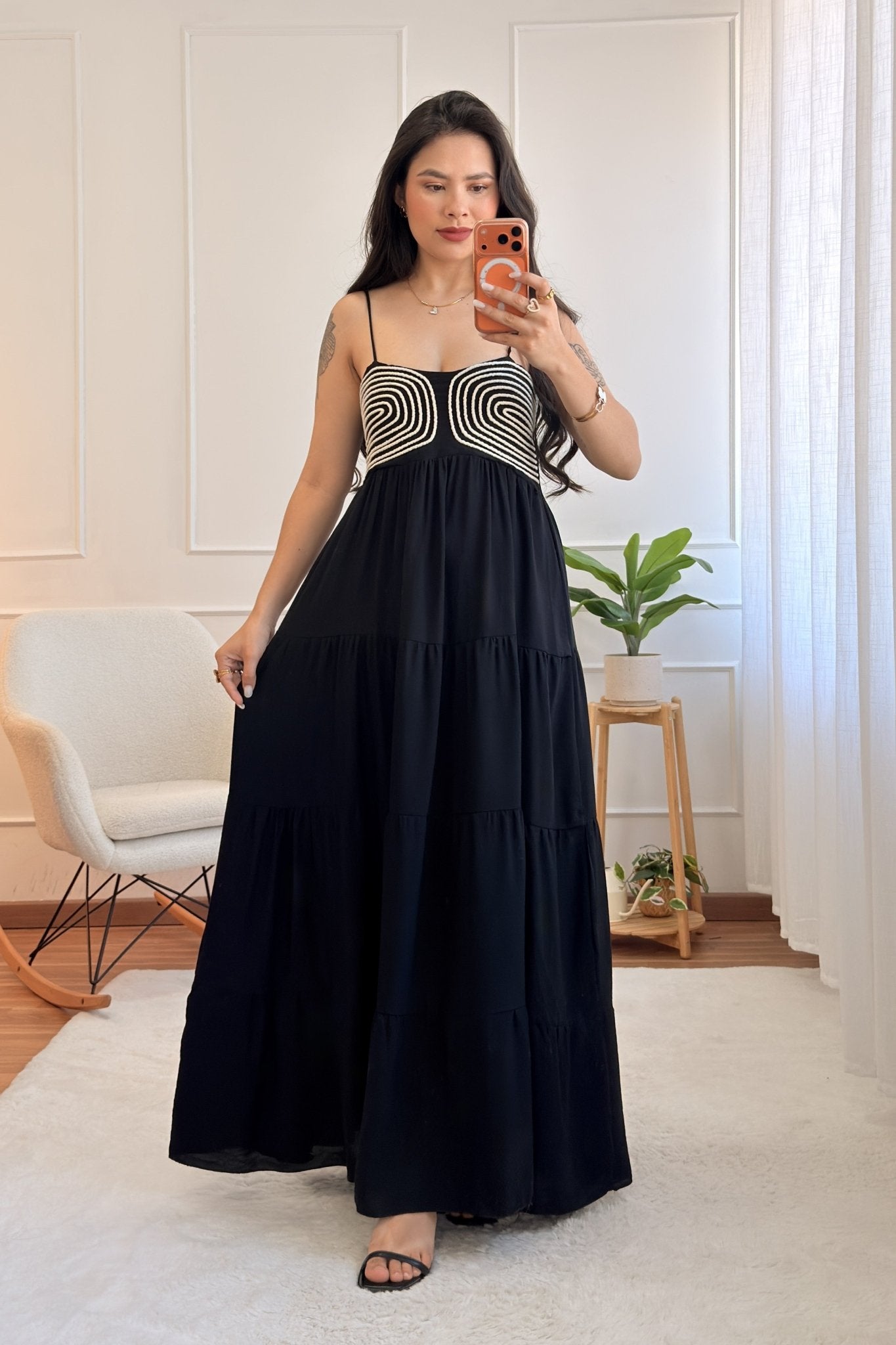 Vestido longo com bordado geométrico - lavishiochicvestidolavishiochic