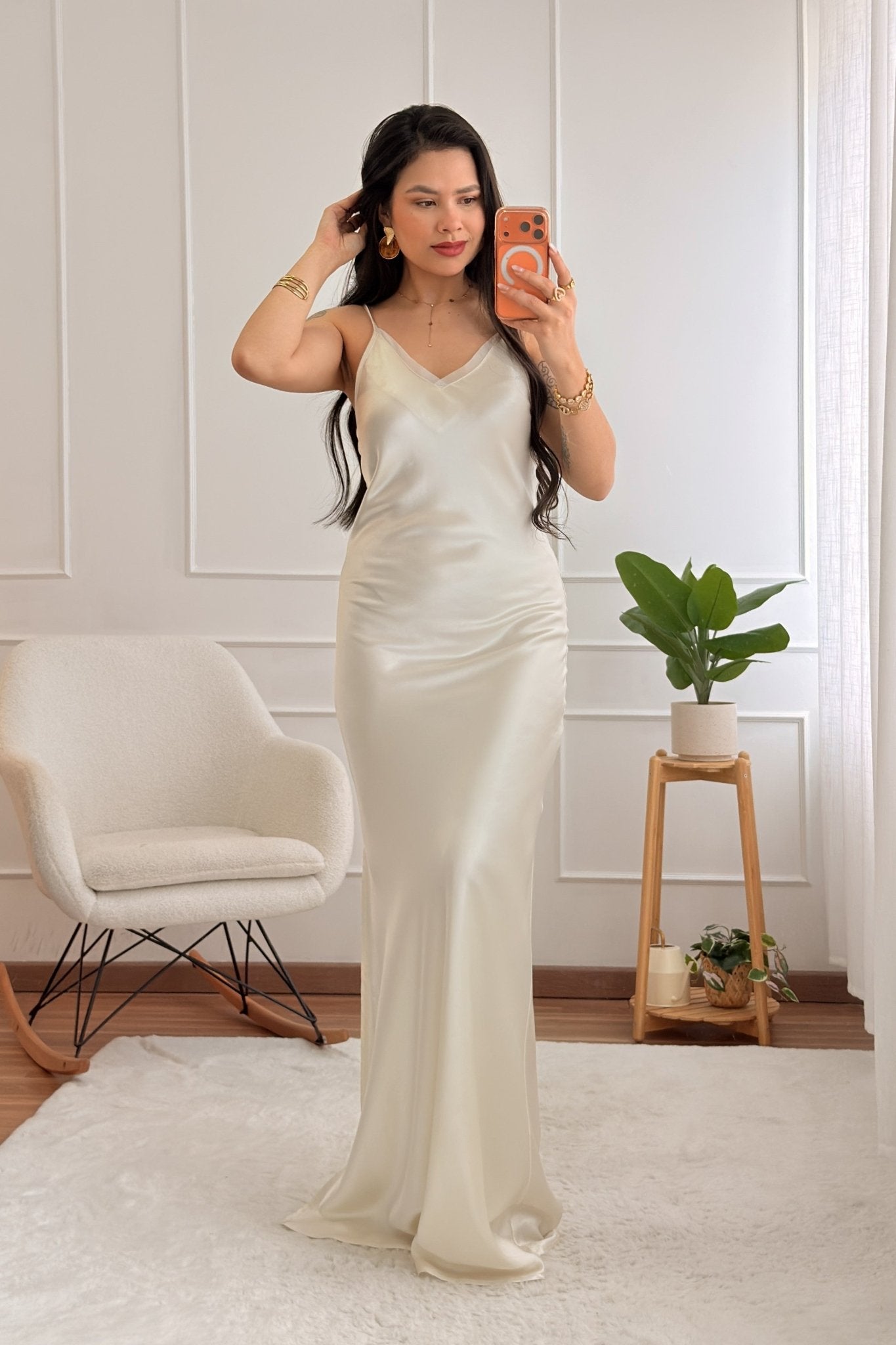 Vestido longo em cetim fluido LUMINA - lavishiochicvestidolumina