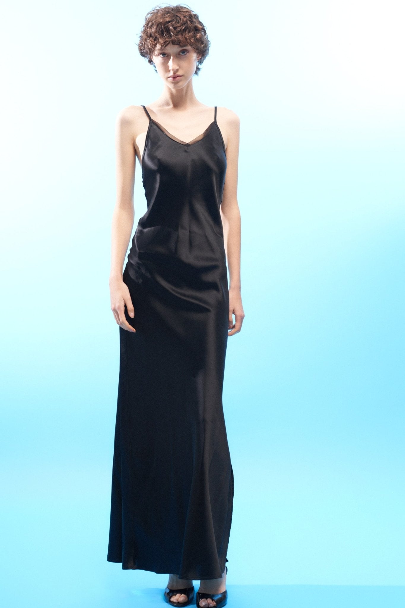 Vestido longo em cetim fluido LUMINA - lavishiochicvestidolumina