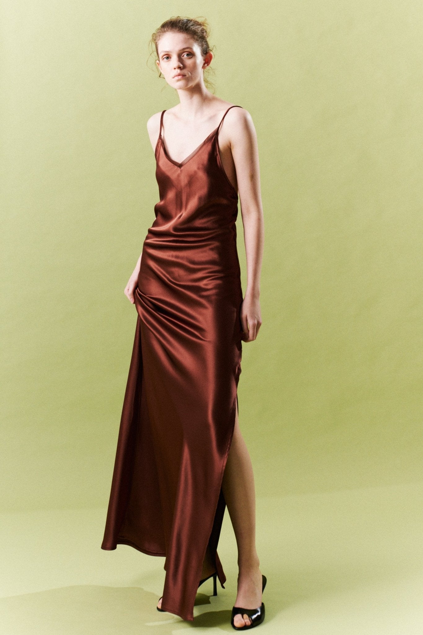Vestido longo em cetim fluido LUMINA - lavishiochicvestidolumina
