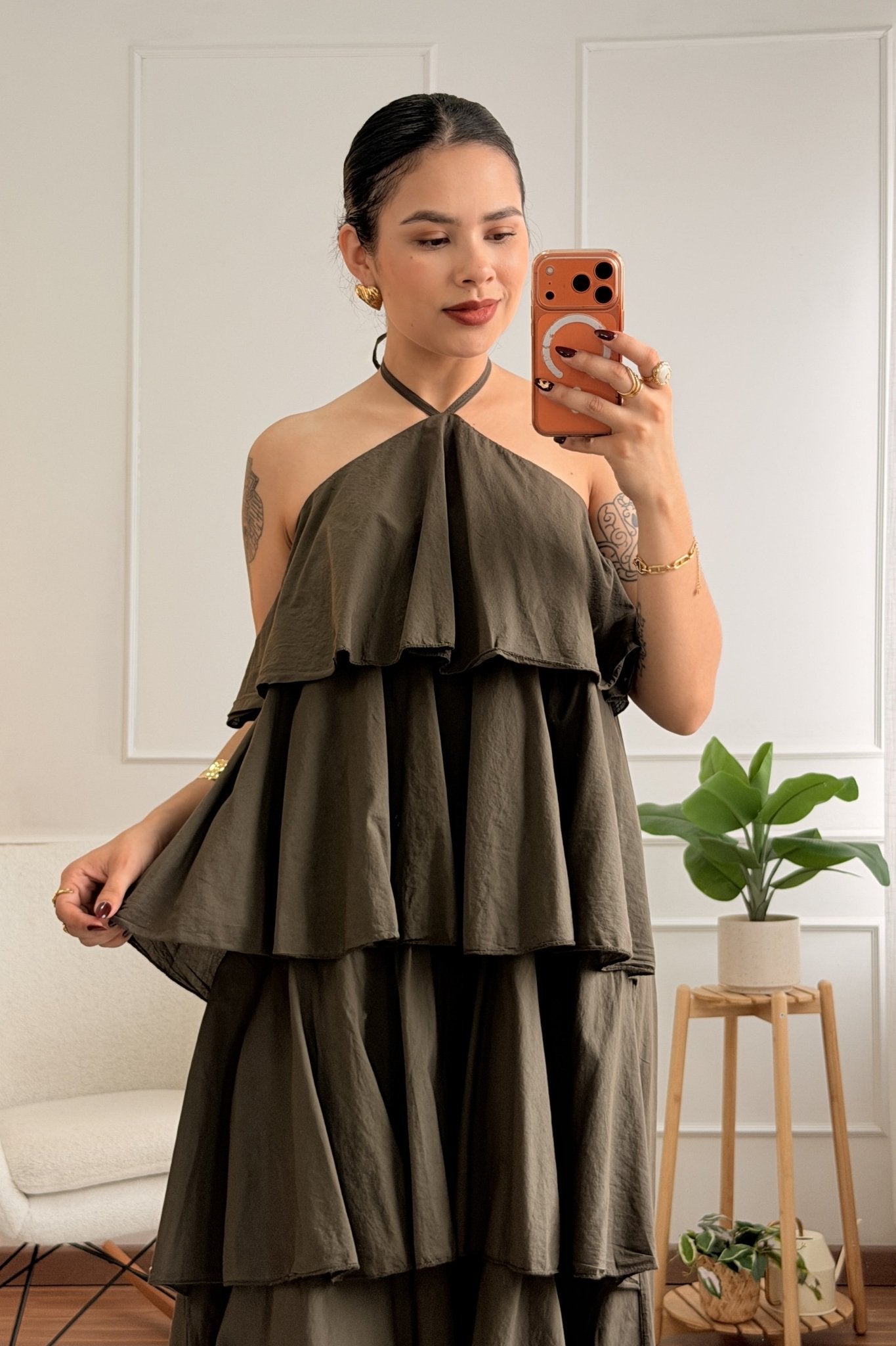 Vestido midi com folhos em camadas - lavishiochicvestidolavishiochic