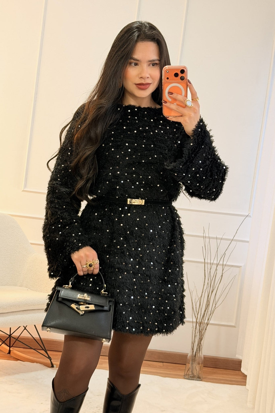 Vestido peludo com Laço nas Costas - lavishiochicvestidolavishiochic