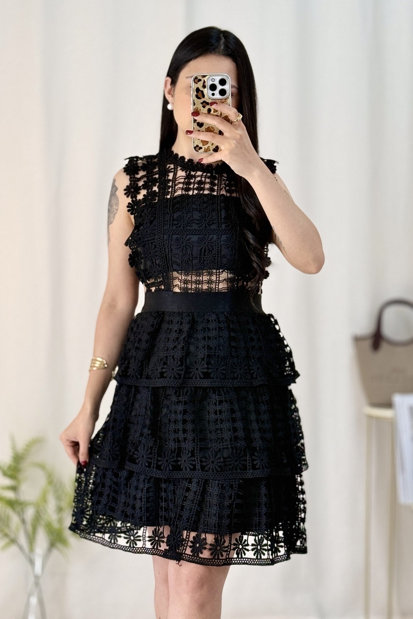 Vestido tecido vazado - lavishiochicvestidolavishiochic