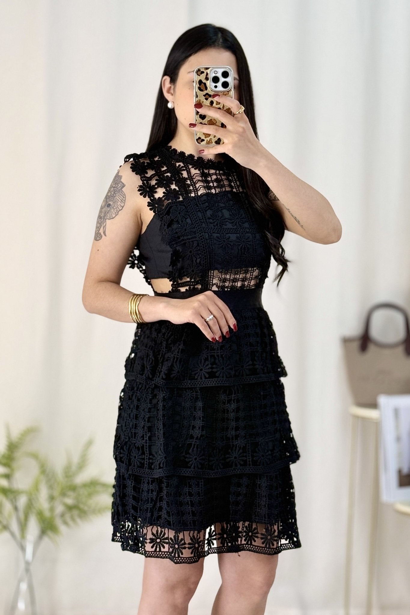 Vestido tecido vazado - lavishiochicvestidolavishiochic