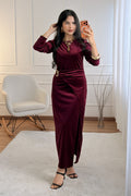 Vestido veludo com fenda lateral - lavishiochicvestidolavishiochic